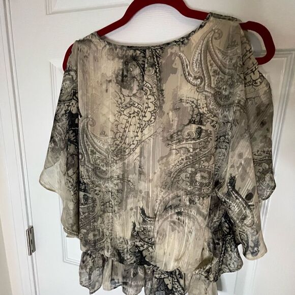 Dressbarn sleeveless blouse gold metallic black and crème size Sm cinched waist - Picture 2 of 6